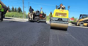 Best Recycled Asphalt Driveway Installation  in Grants Pass, OR